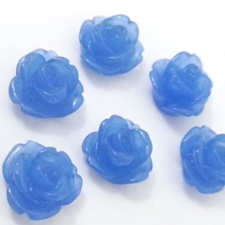 10 פרחים מפלסטיק להדבקה , 10ממ , כחול שקוף