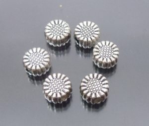 50 חרוזי פרח מוכספים, 6ממ