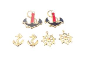 6 תליוני מתכת מוזהבים עוגנים, הגה ספינה, 22-35X40ממ