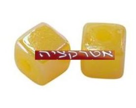 300 יח' חרוזים אקריליים מרובעים צהוב מטאלי 4ממ PPL337AB-5