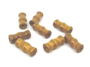 26 חרוזי עץ מאורכים, 7X16ממ