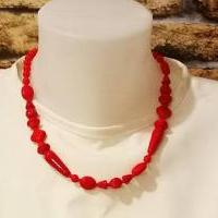שרשרת חרוזי זכוכית צ'כים, אדומים , אורך 50סמ