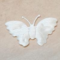 10 פרפרים מבד להדבקה או תפירה לבנים, 22X30ממ
